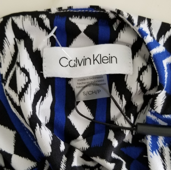 Calvin Klein Sleeveless Top - Picture 8 of 9